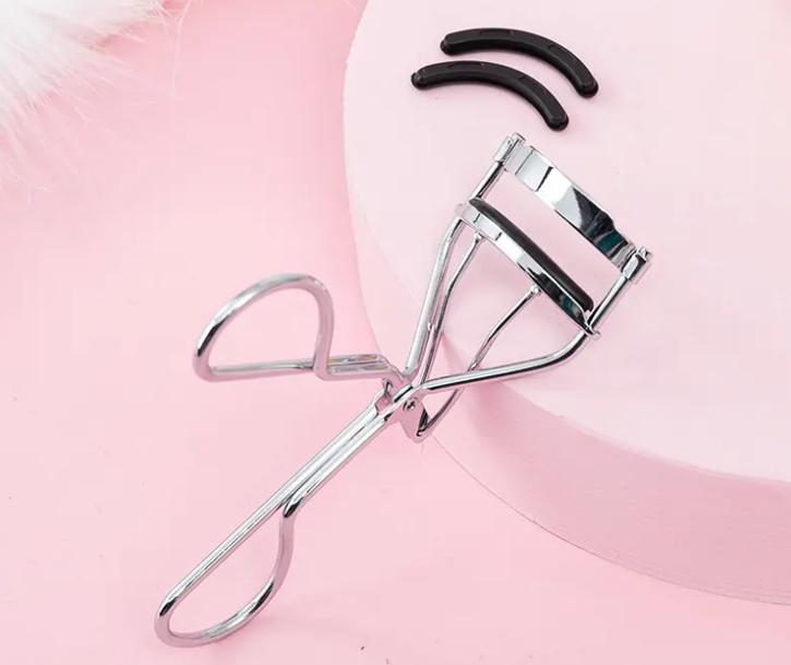 Which eyelash curler is good to use(pic1)